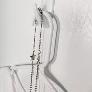 Forever 21 Jewelry - π3/$12 Forever 21 Long Silver Star Necklace Forever 21 Jewelry - π3/$12 Forever 21 Long Silver Star Necklace